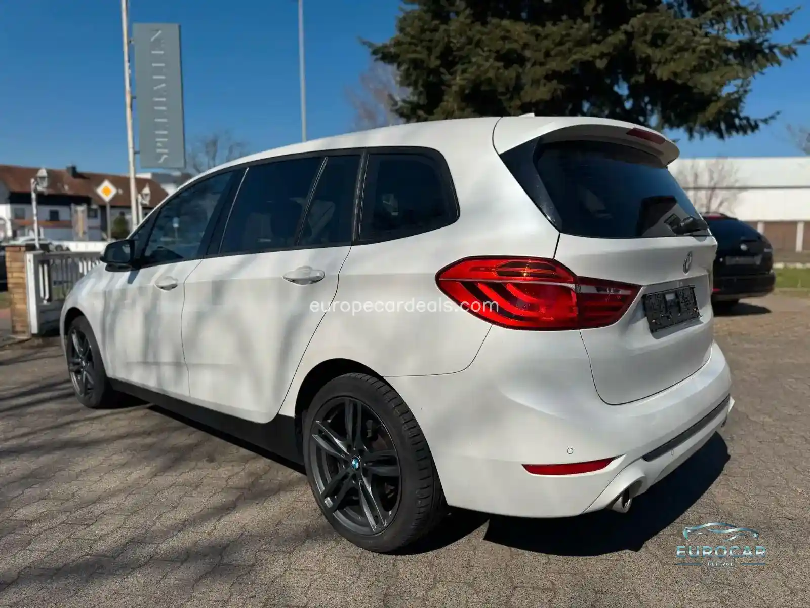 BMW 220