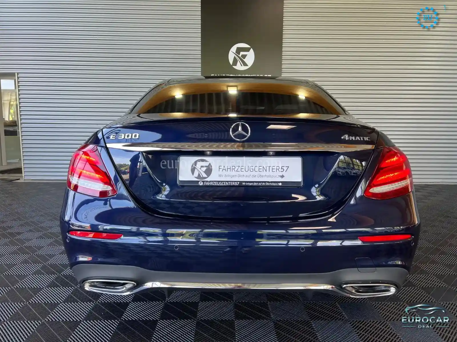 Mercedes-Benz E 300