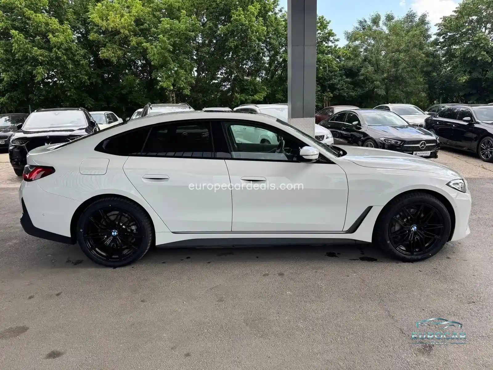 BMW i4