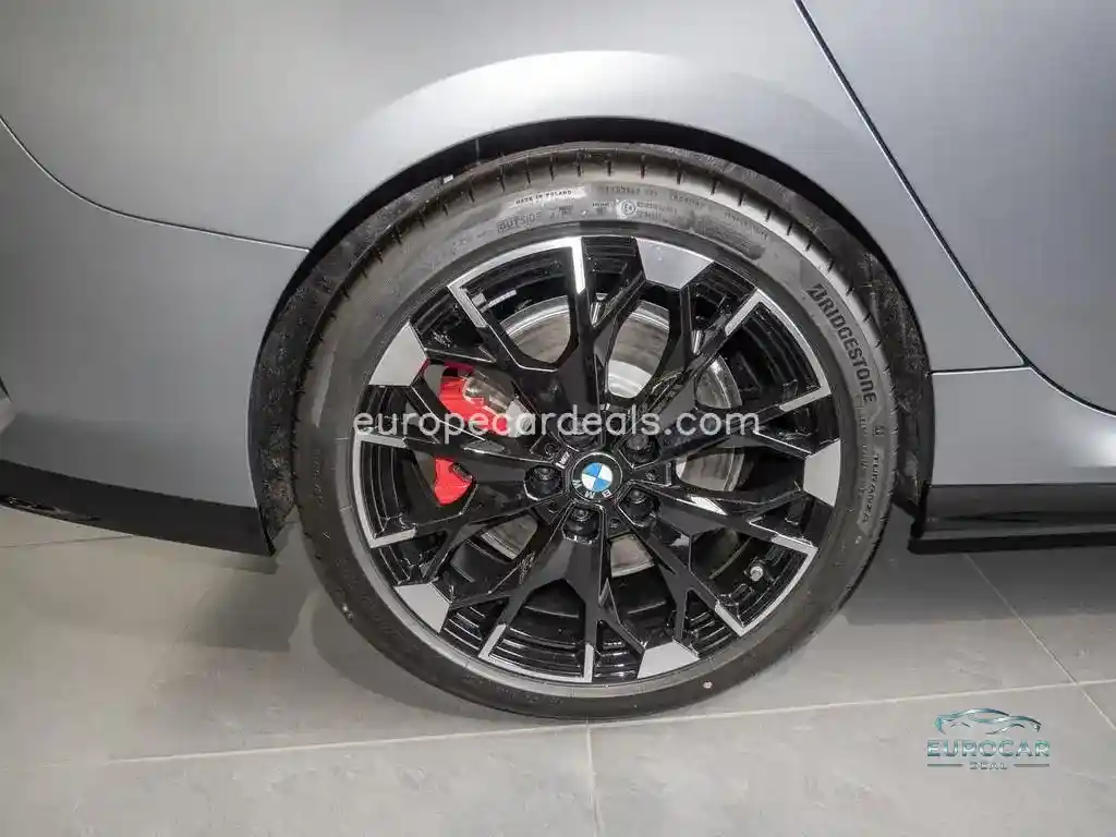 BMW M235