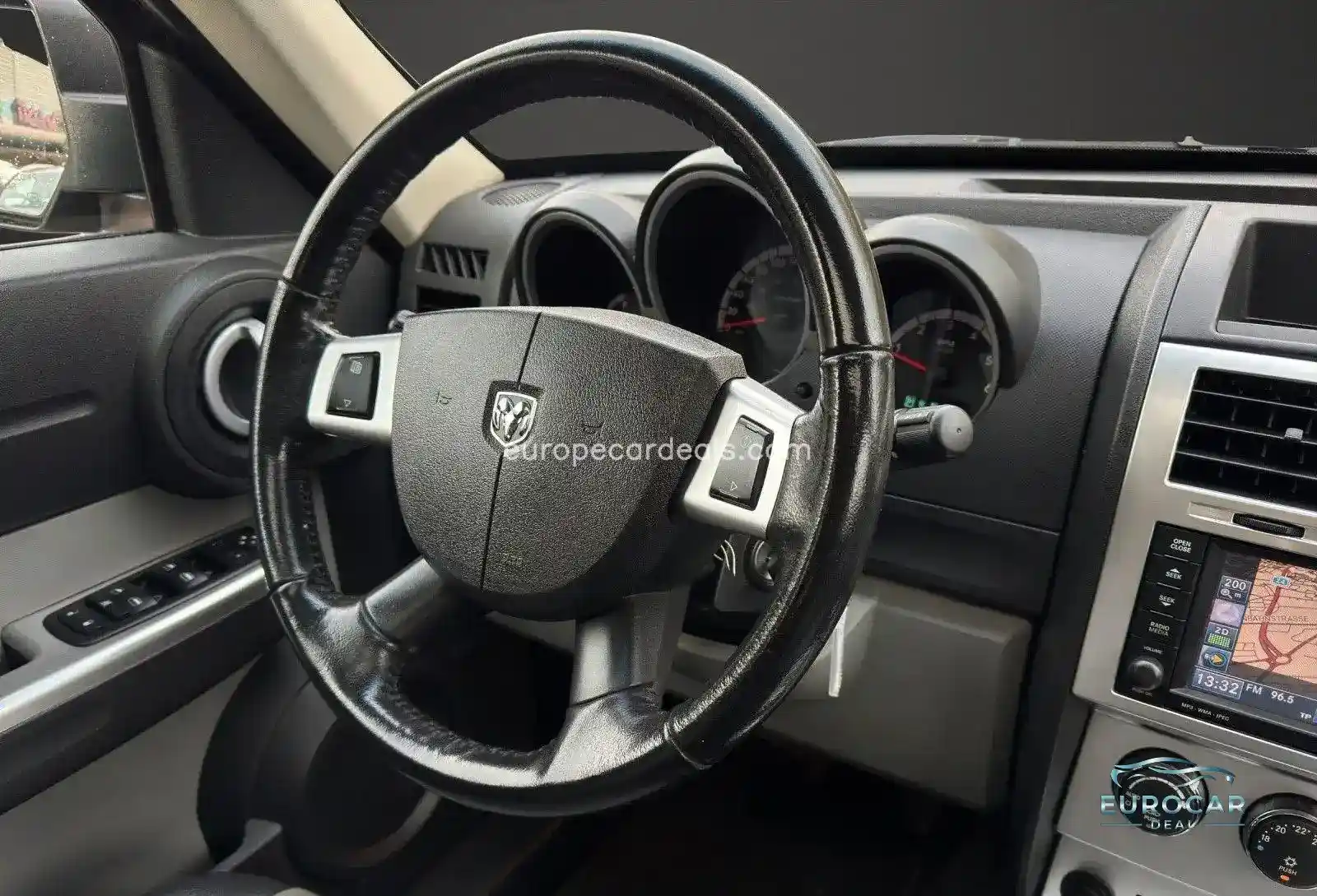 Dodge Nitro