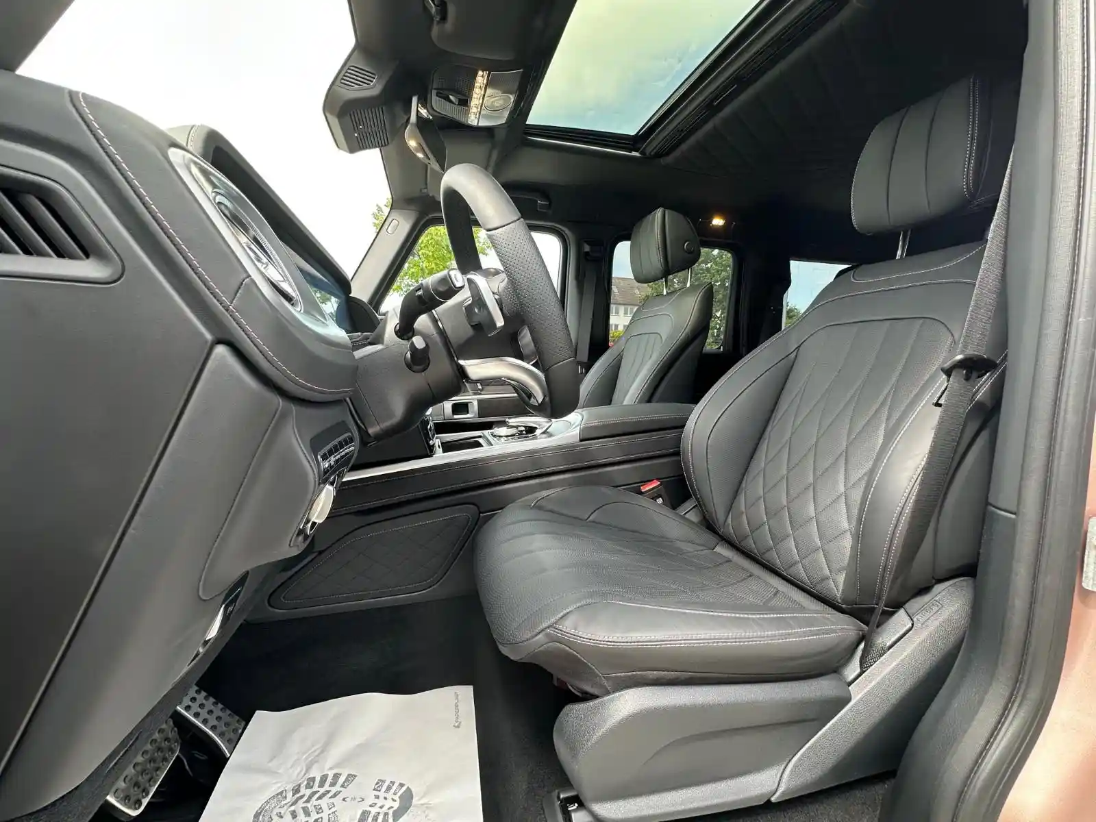 Mercedes-Benz G 500