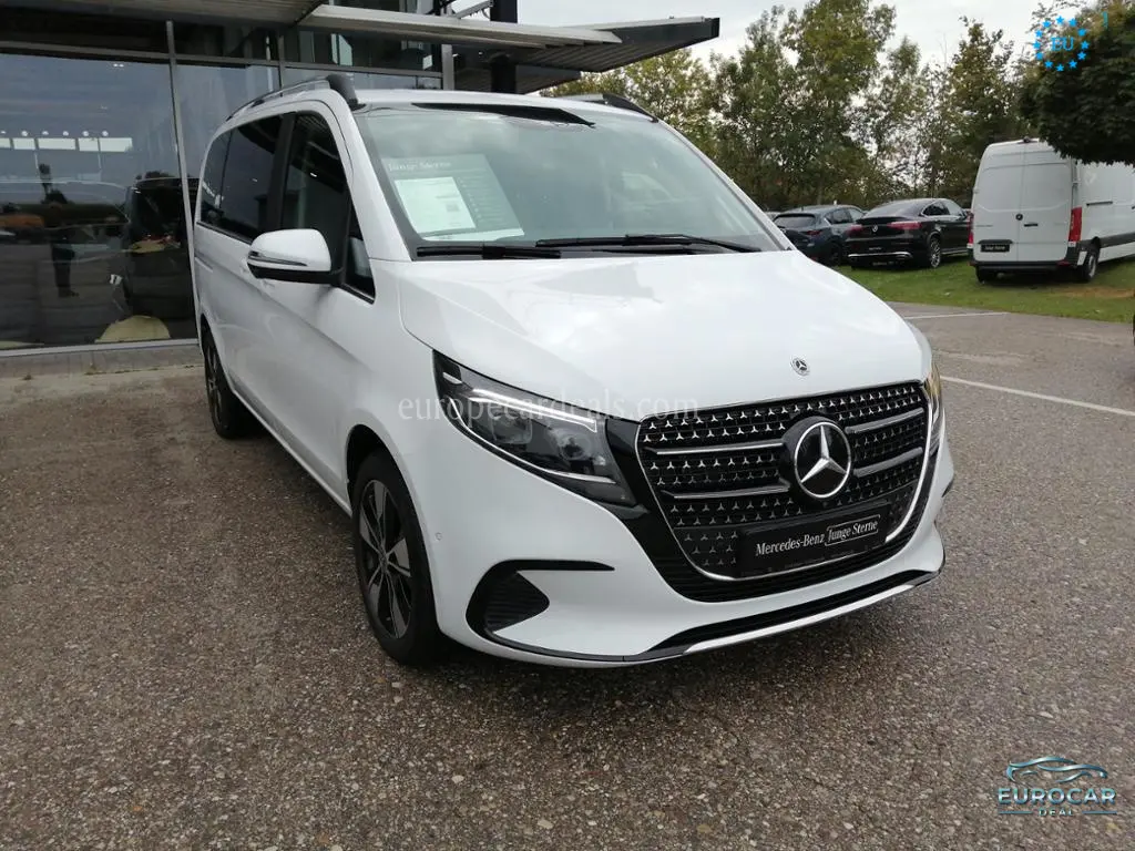 Mercedes-Benz V 220