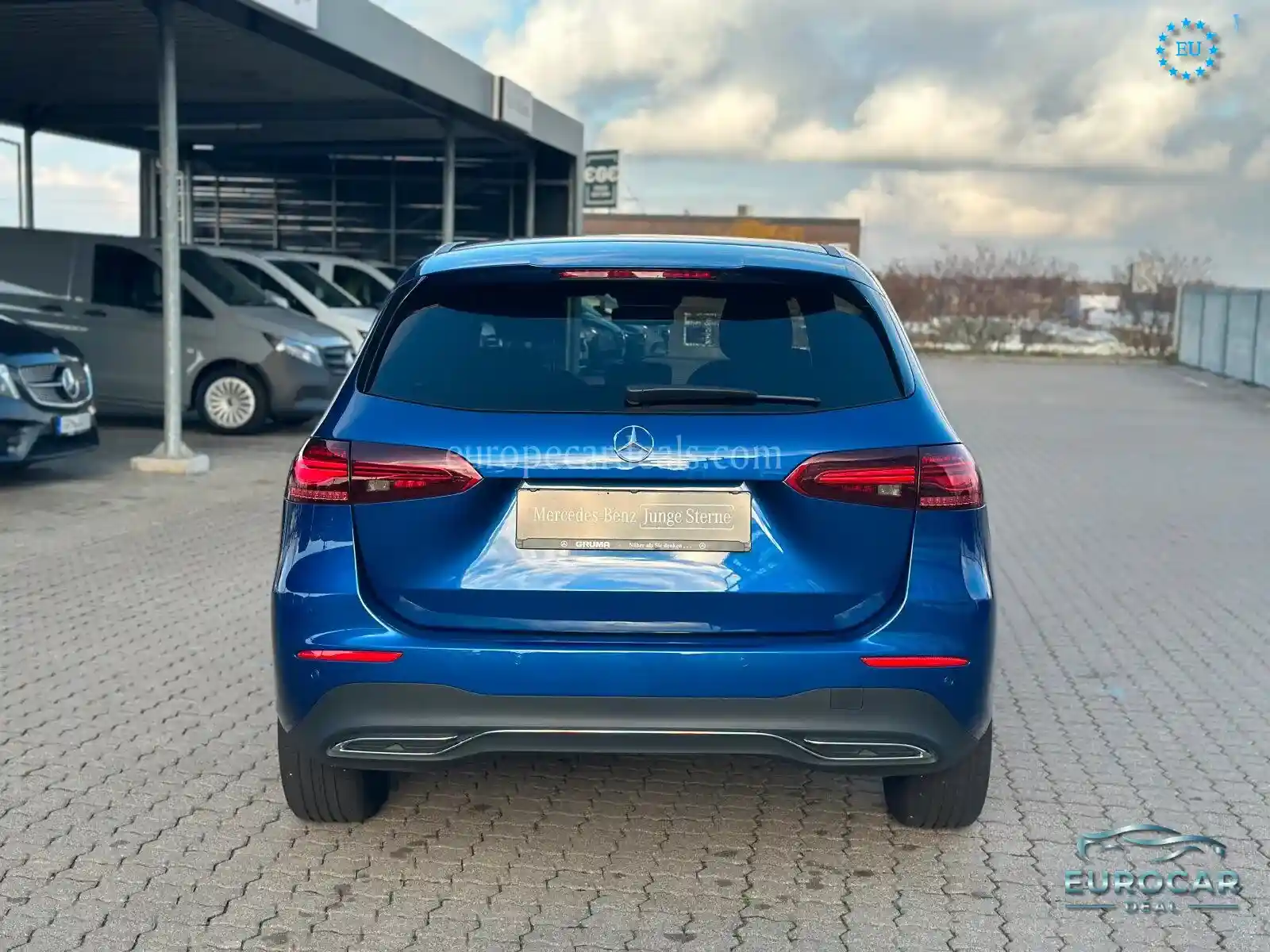 Mercedes-Benz B 200
