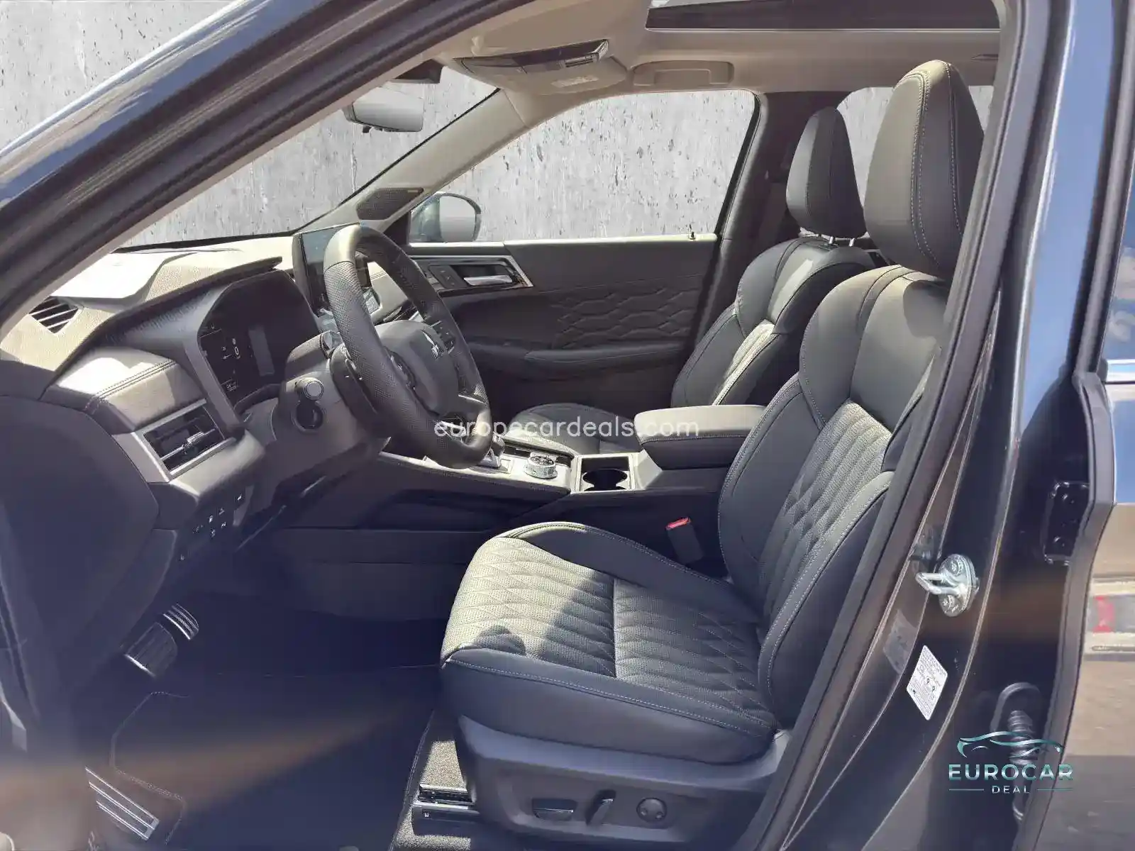 Mitsubishi Plug-in Hybrid Outlander