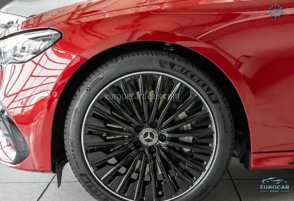 Mercedes-Benz E 300