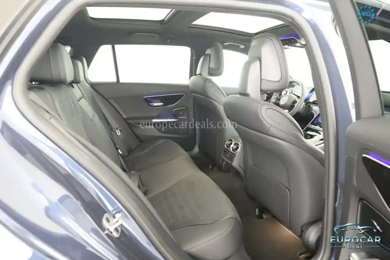 Mercedes-Benz C 220