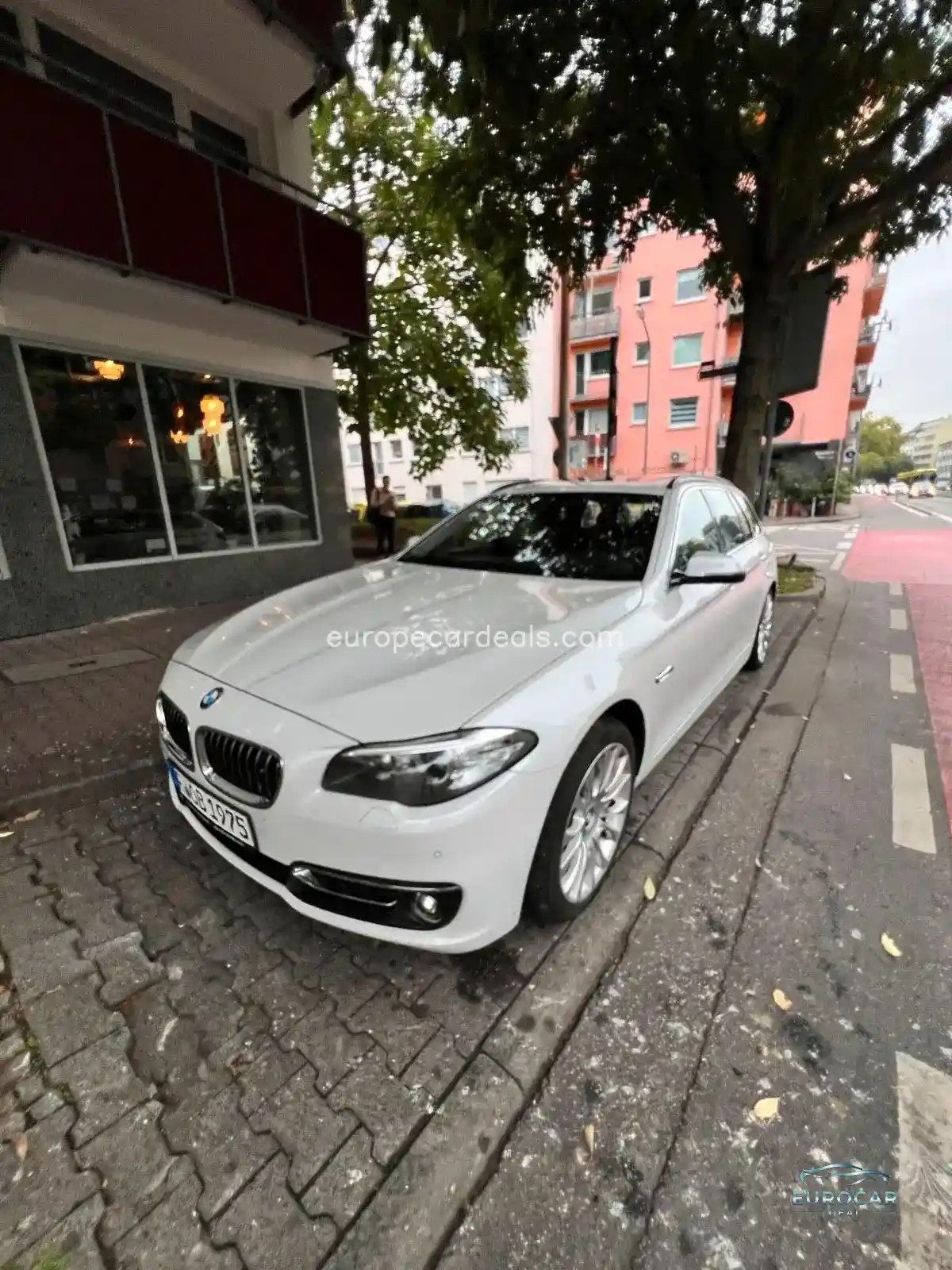 BMW 525