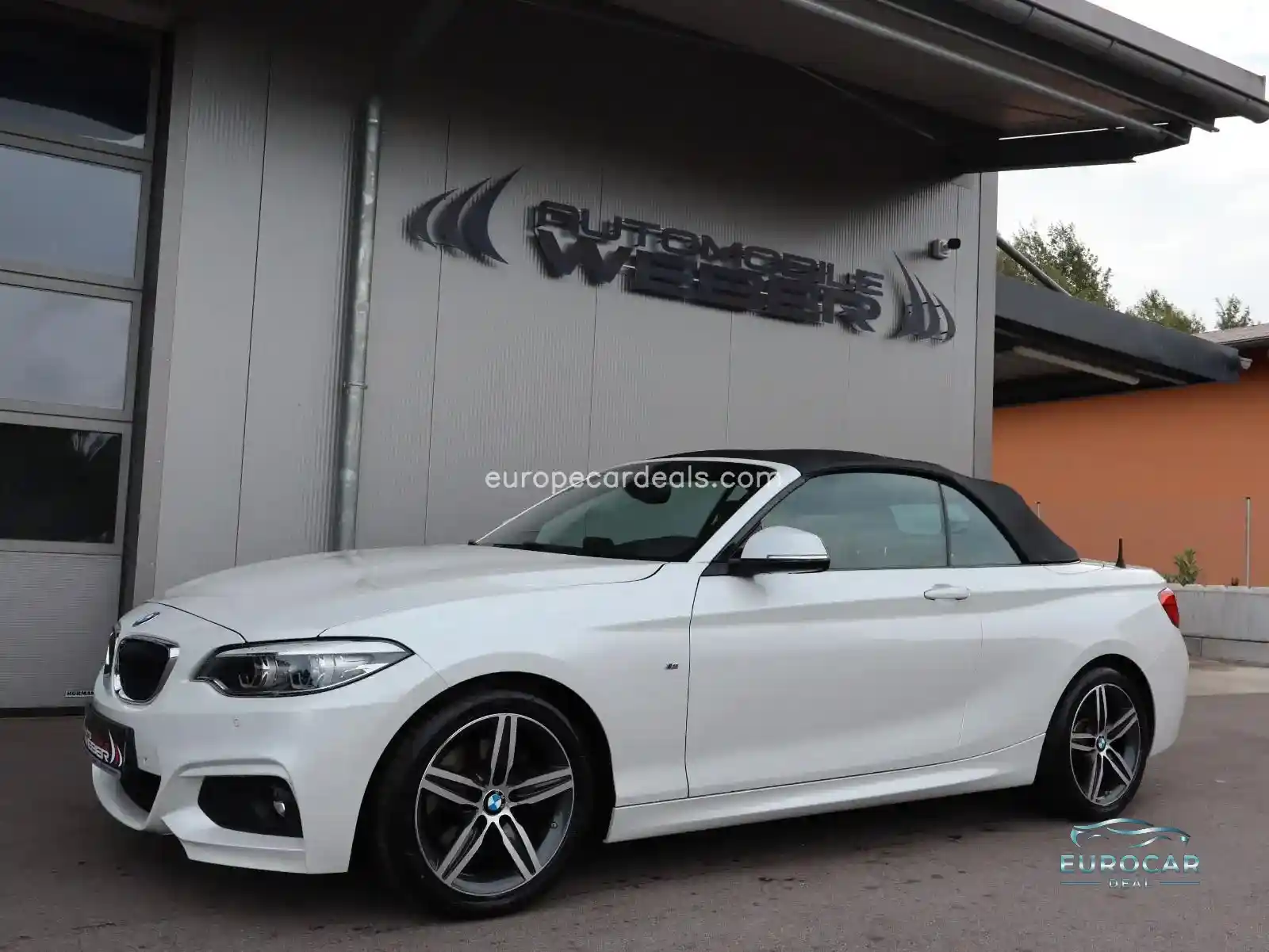 BMW 225
