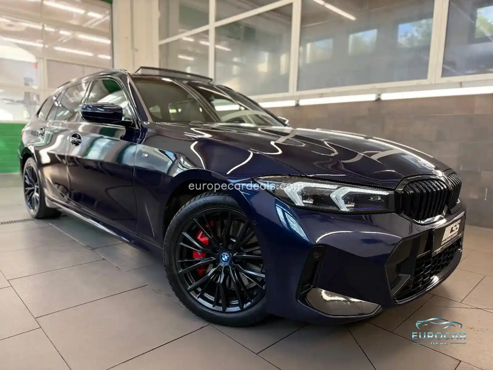 BMW 330
