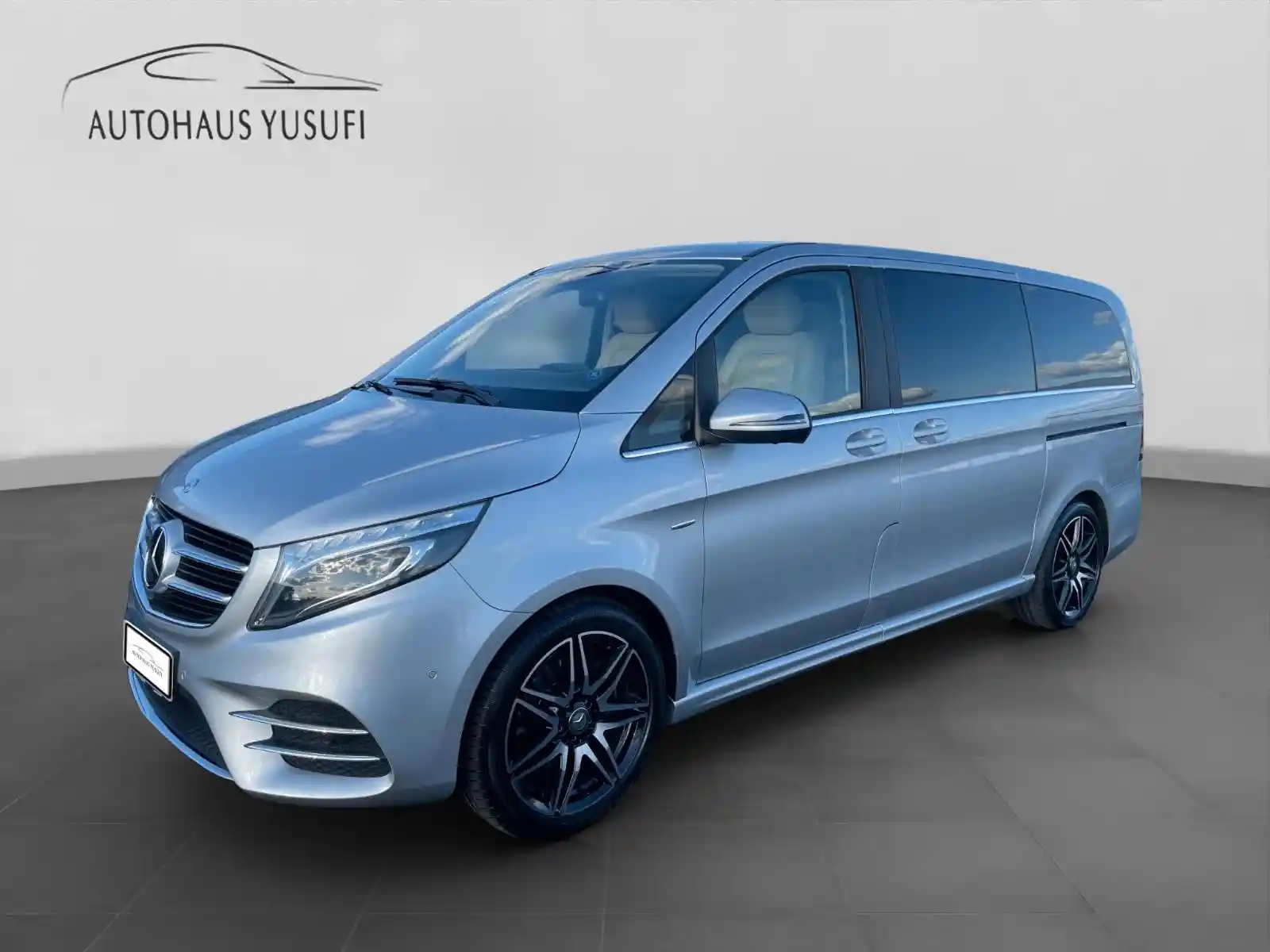 Mercedes-Benz V 250