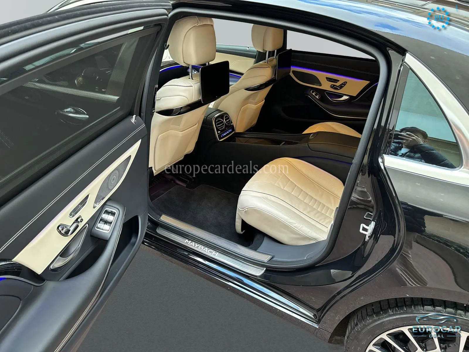 Mercedes-Benz S 560