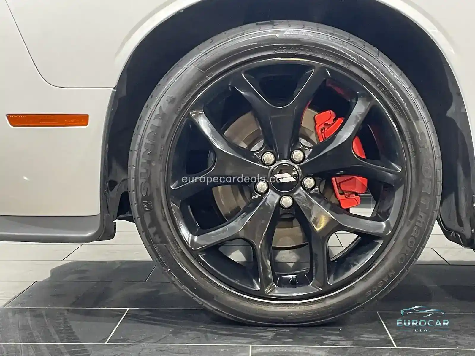 Dodge Challenger