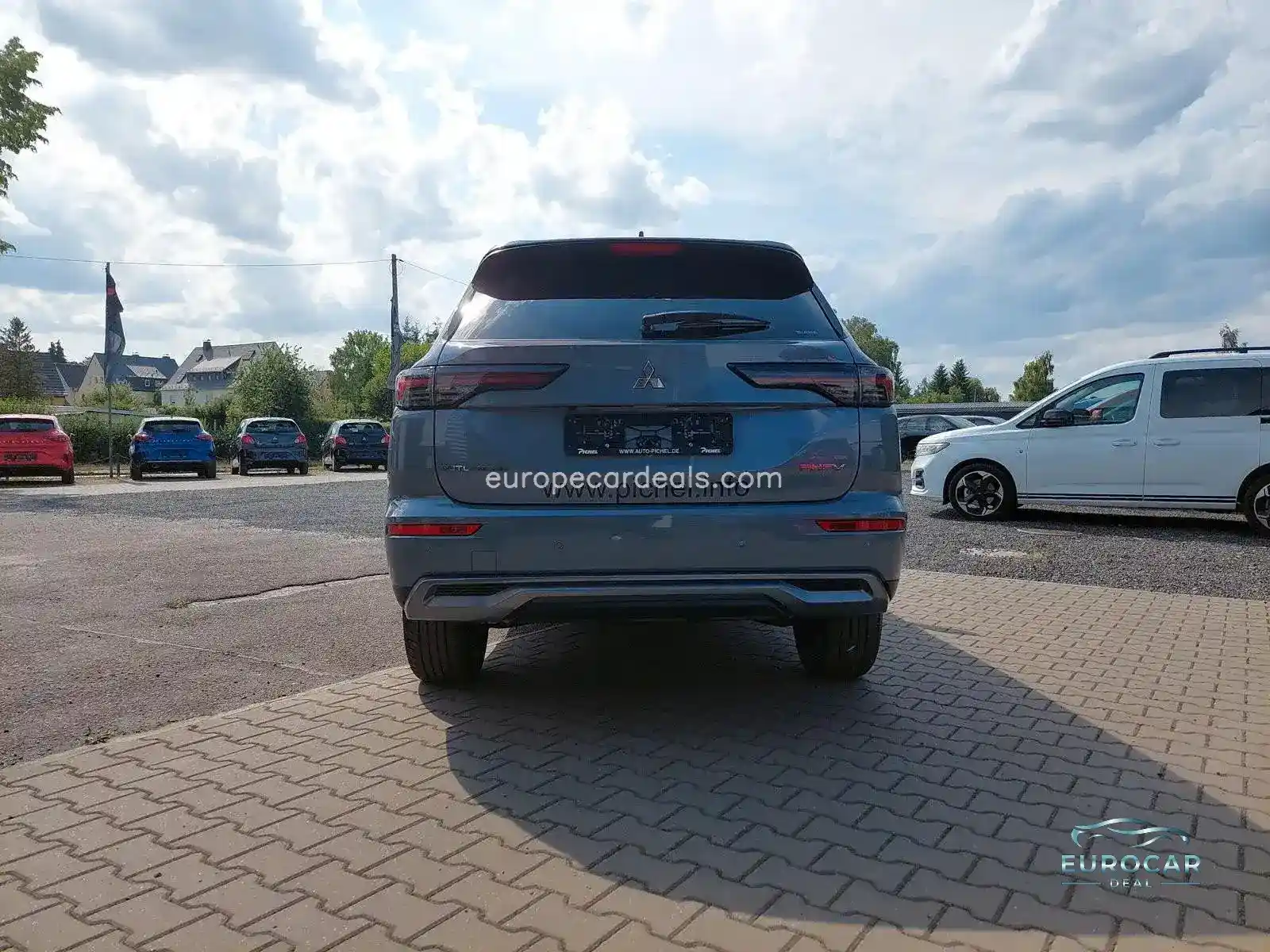 Mitsubishi Plug-in Hybrid Outlander