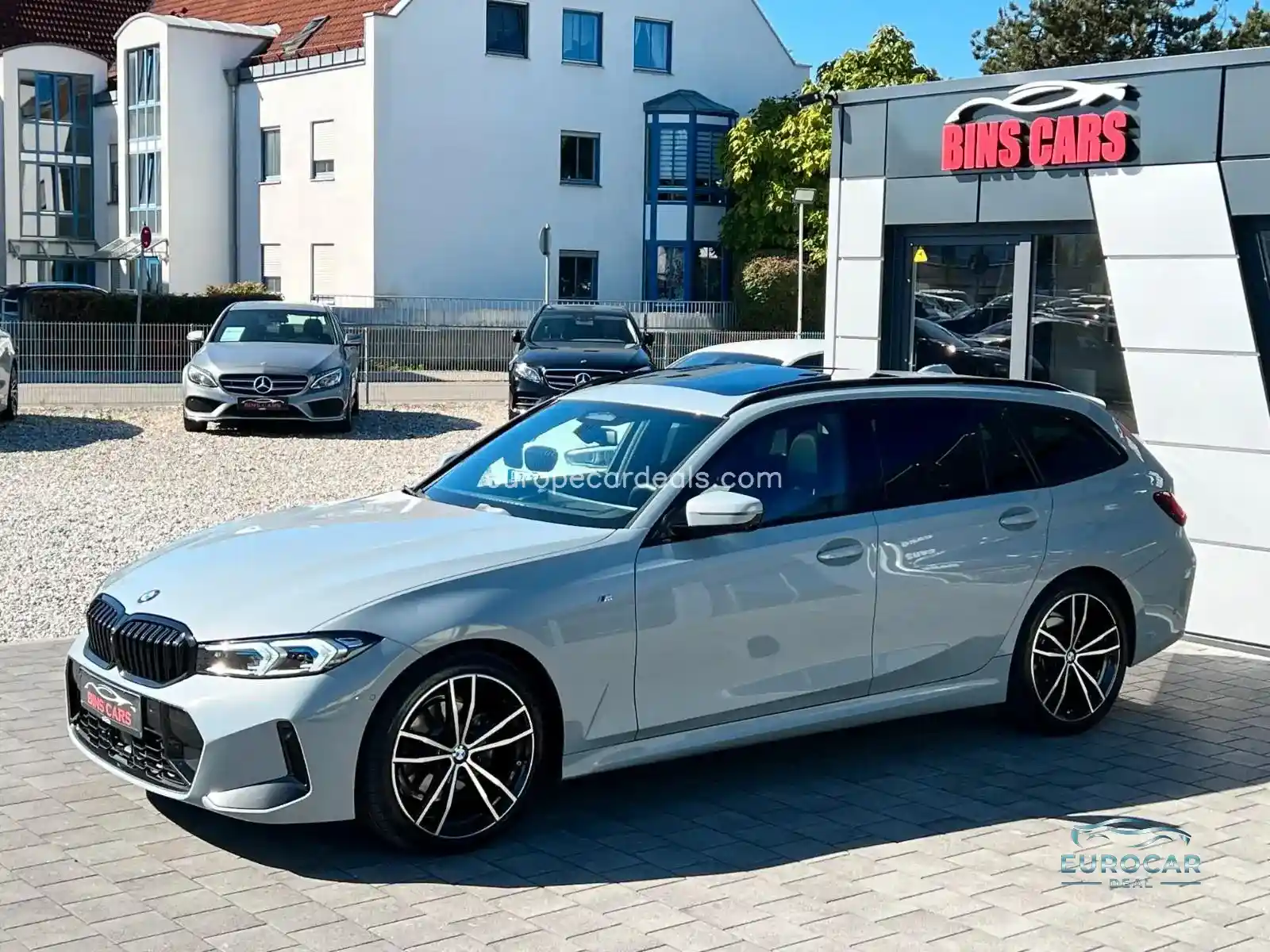 BMW 320