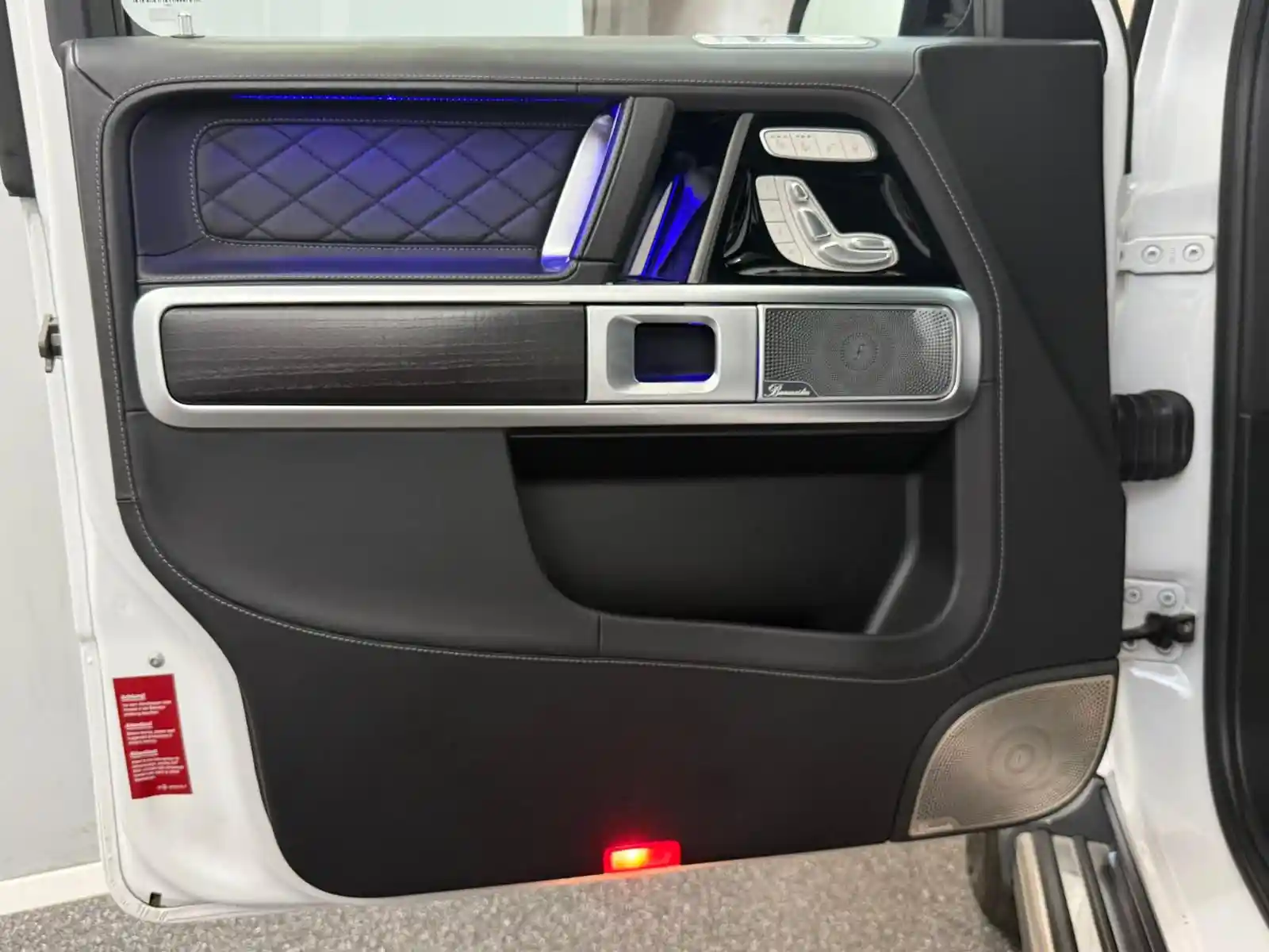 Mercedes-Benz G 500