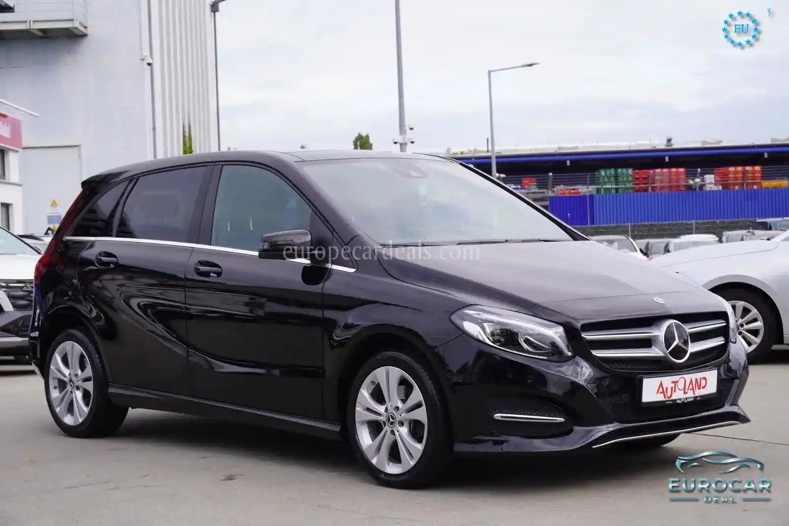 Mercedes-Benz B 180