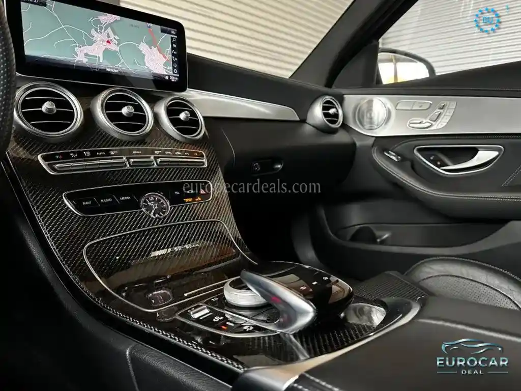 Mercedes-Benz C 63 AMG