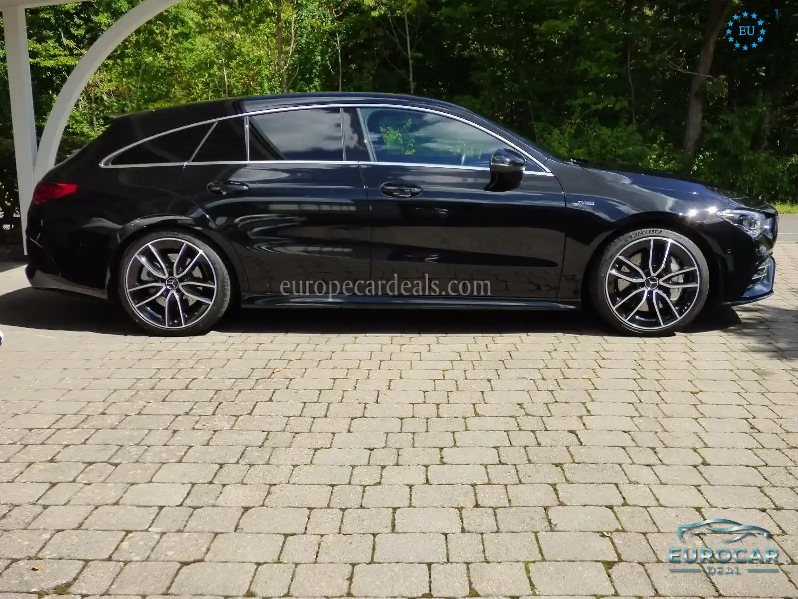 Mercedes-Benz CLA 35 AMG Shooting Brake