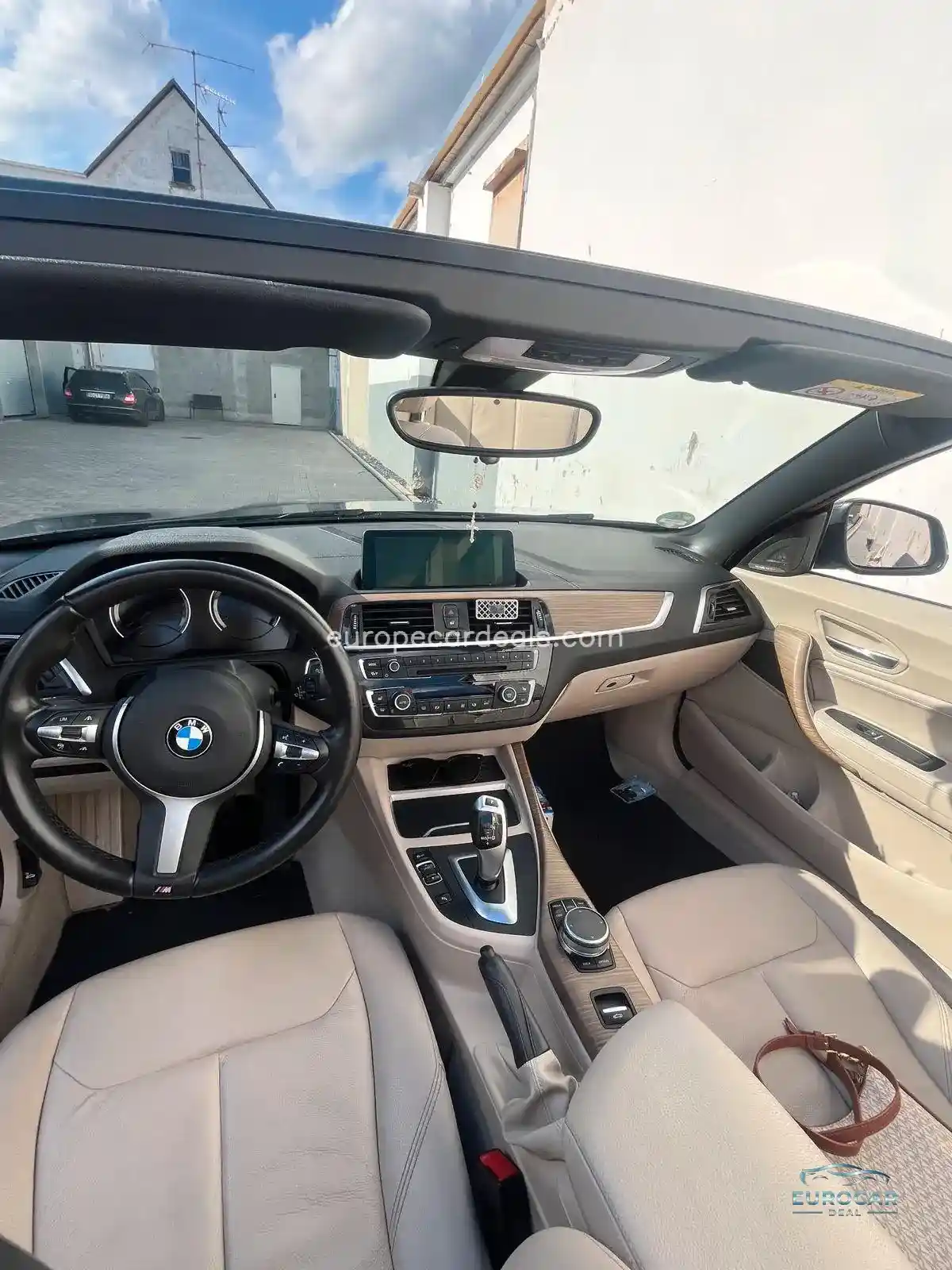 BMW 220
