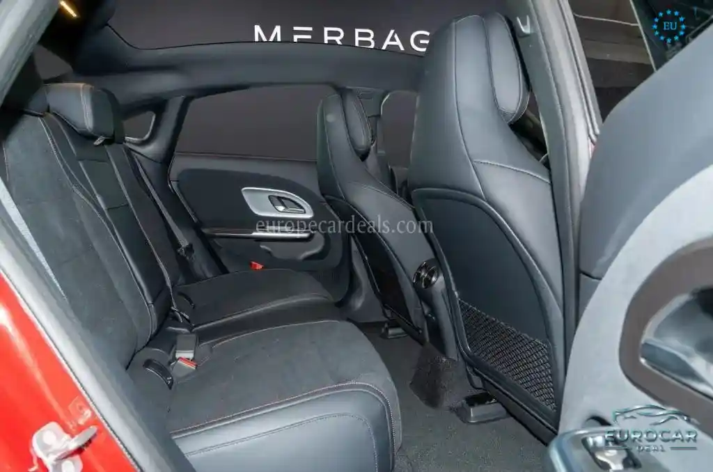 Mercedes-Benz CLA 350