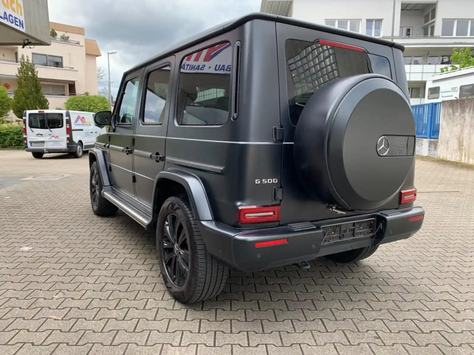Mercedes-Benz G 500