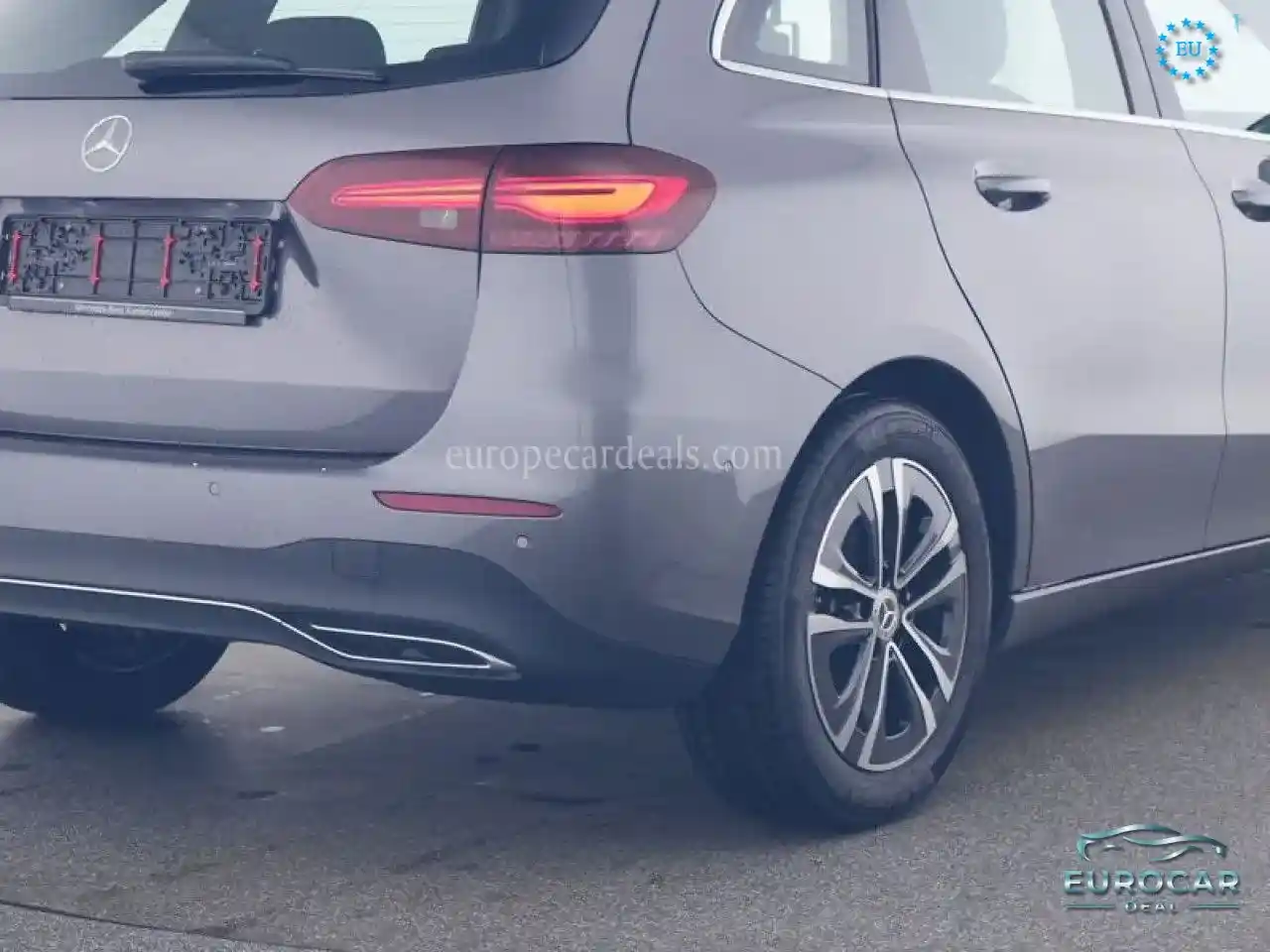 Mercedes-Benz B 200