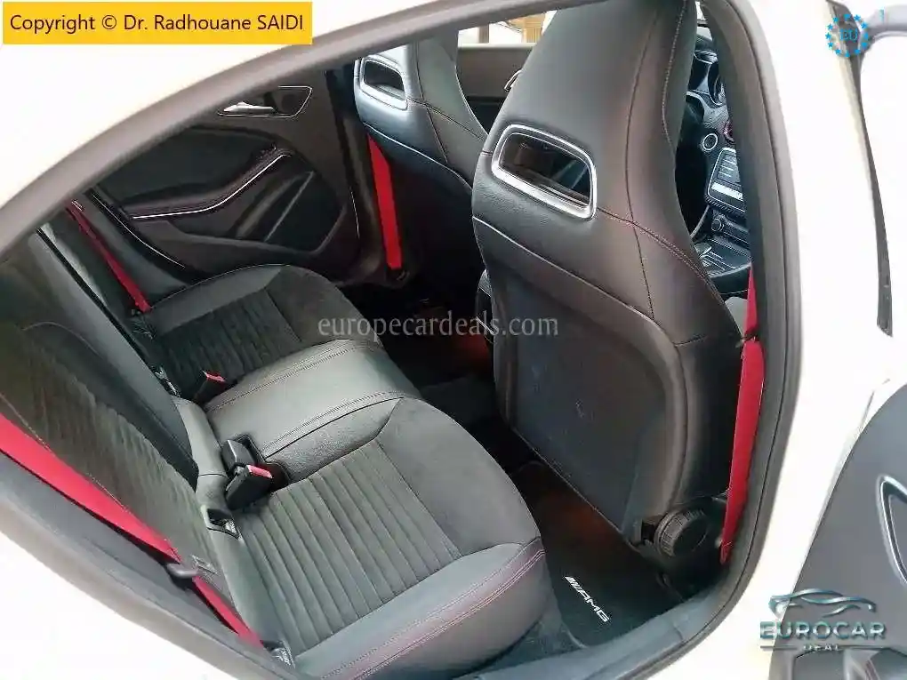 Mercedes-Benz A 45 AMG