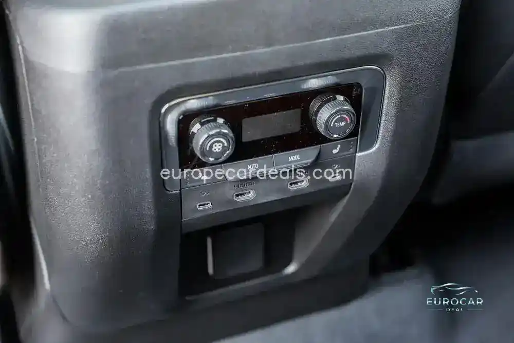 Chevrolet Suburban
