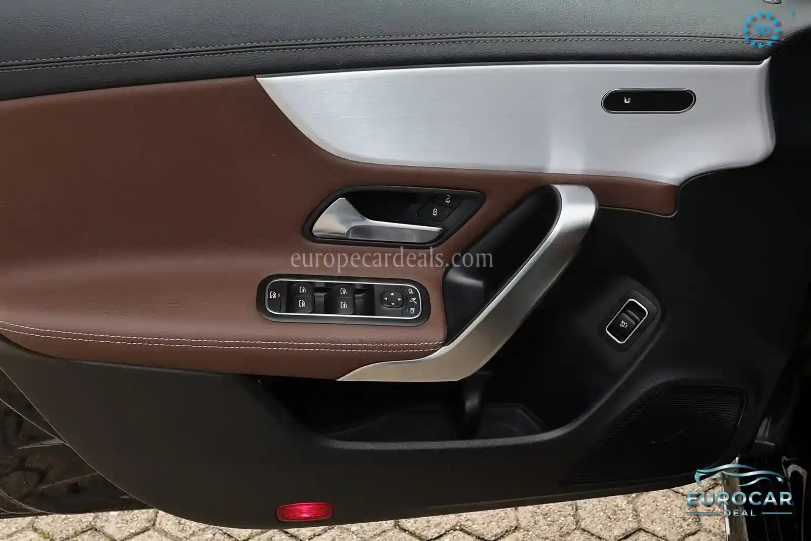 Mercedes-Benz CLA 220