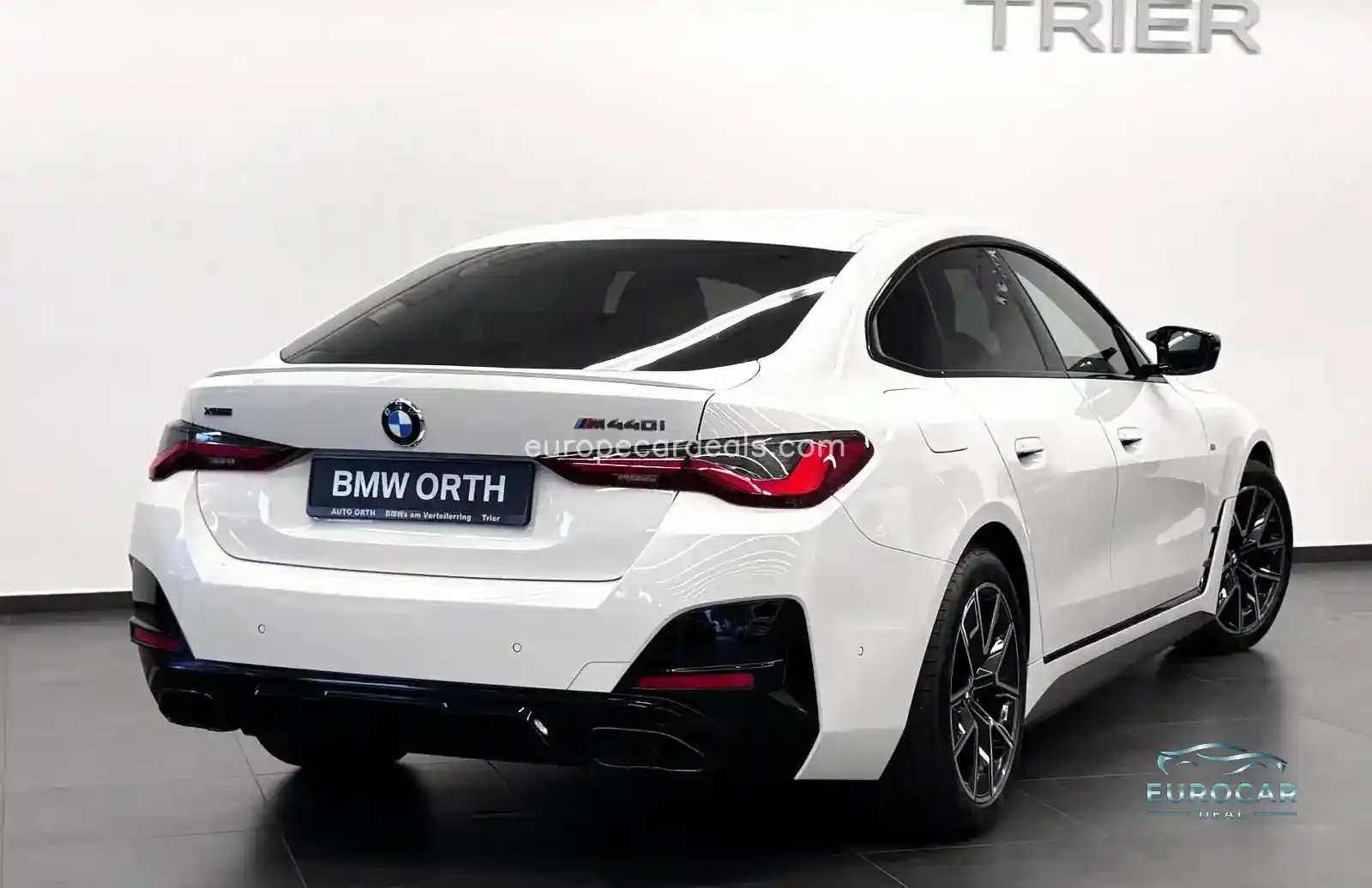 BMW M440