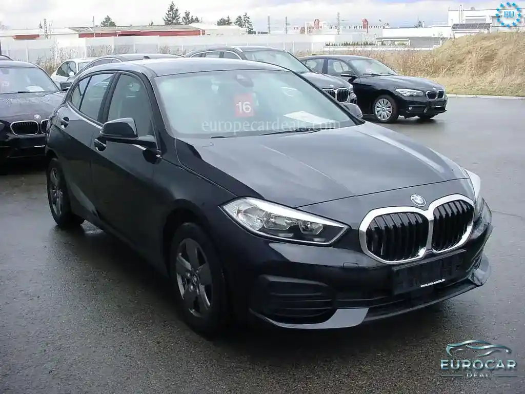 BMW 118