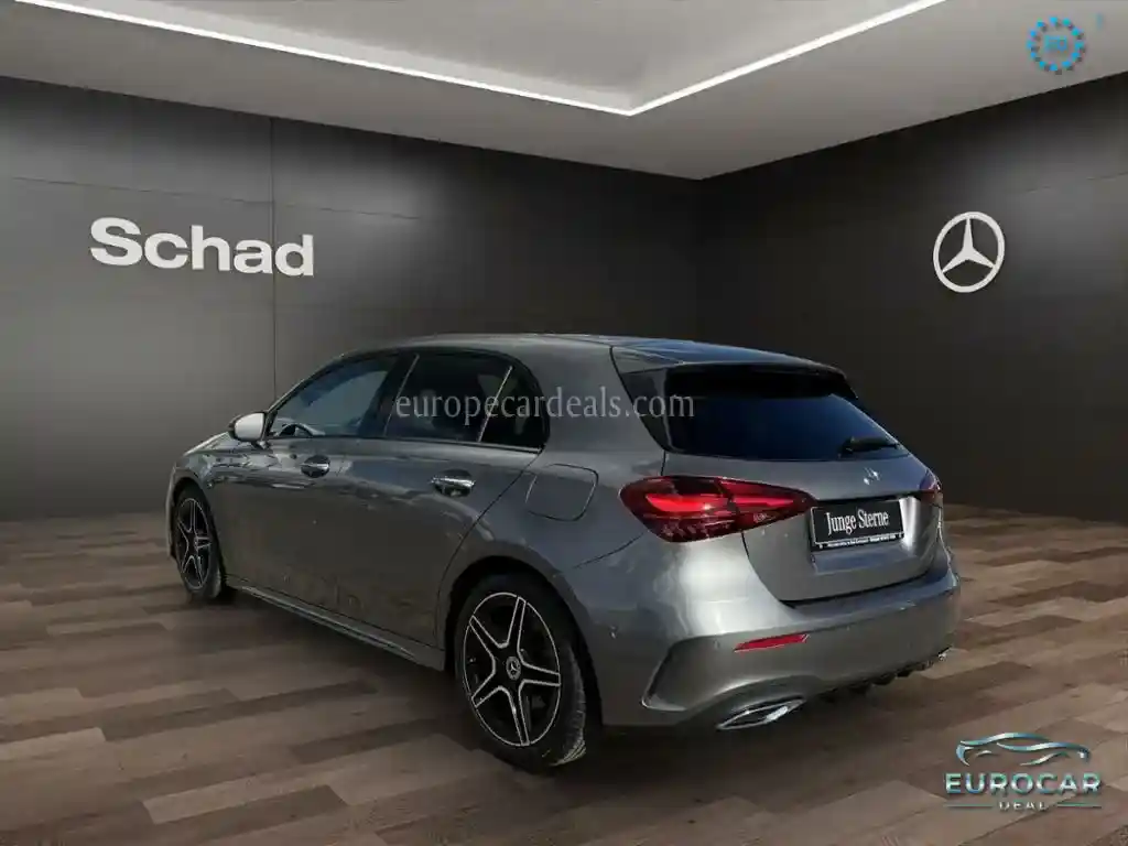 Mercedes-Benz A 220