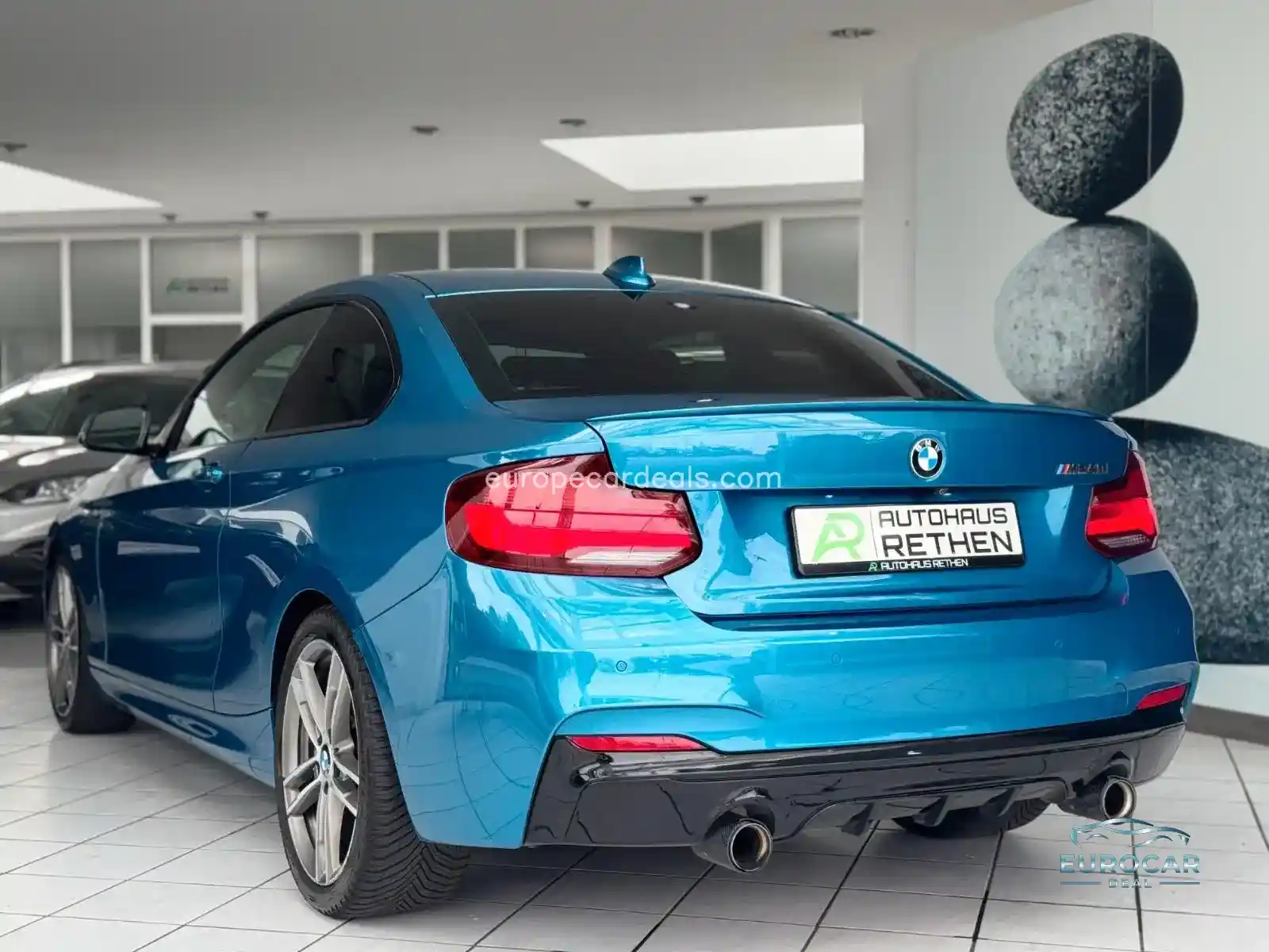 BMW M240i