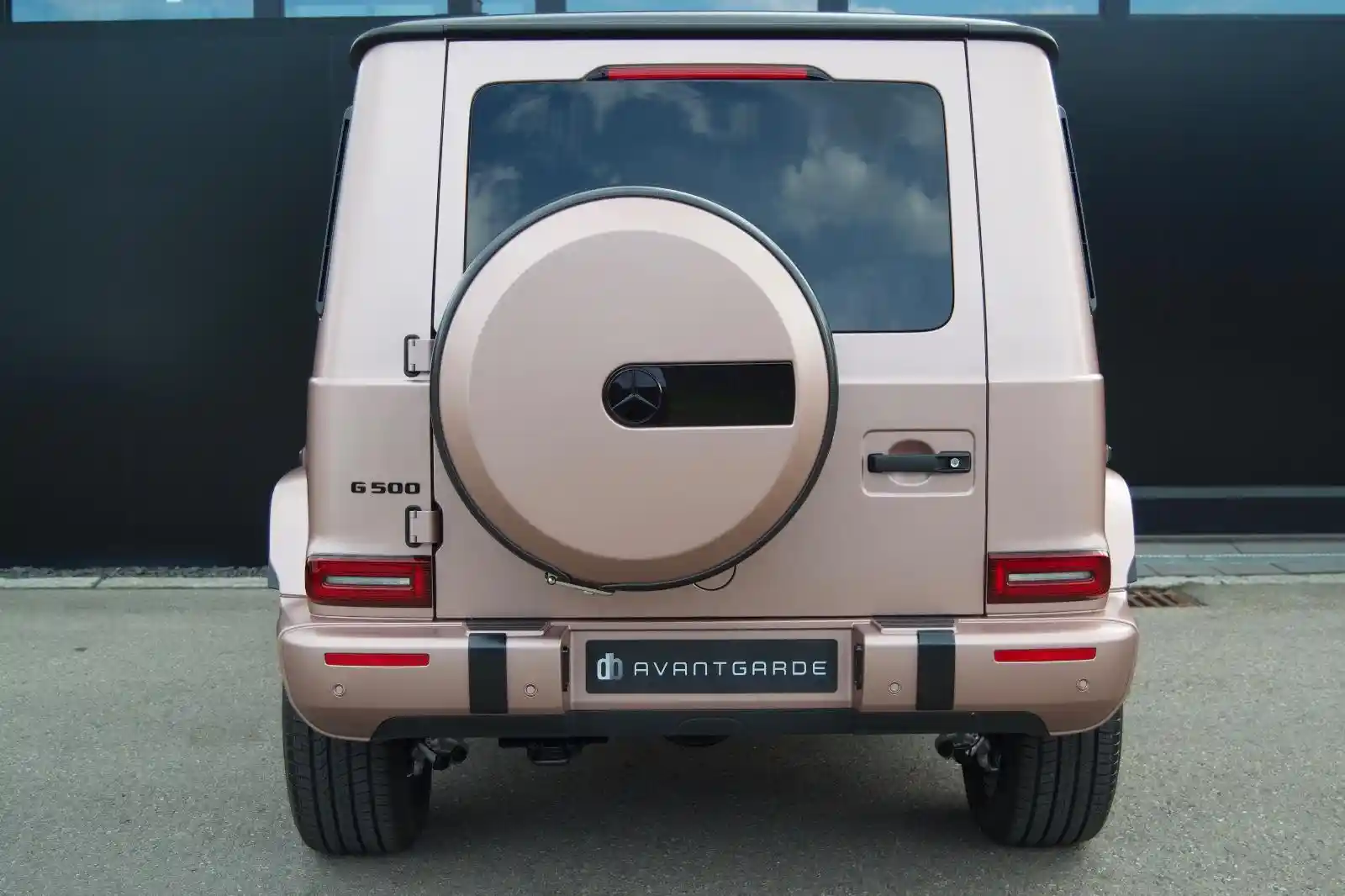 Mercedes-Benz G 500