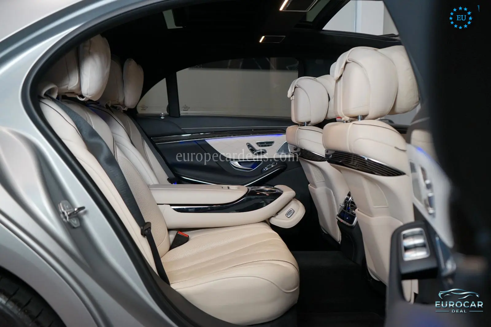 Mercedes-Benz S 560