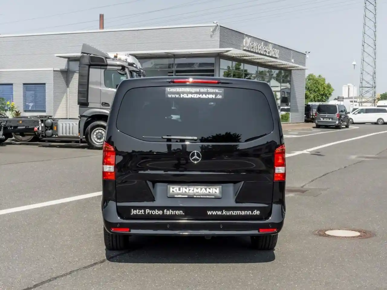 Mercedes-Benz V 250