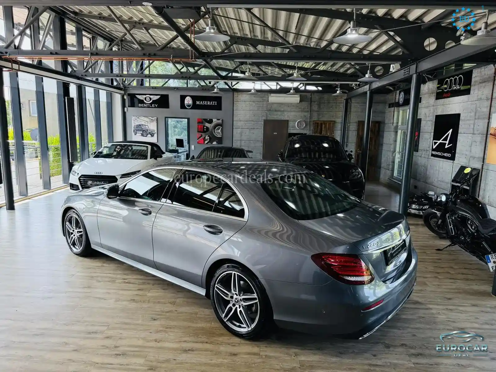 Mercedes-Benz E 220
