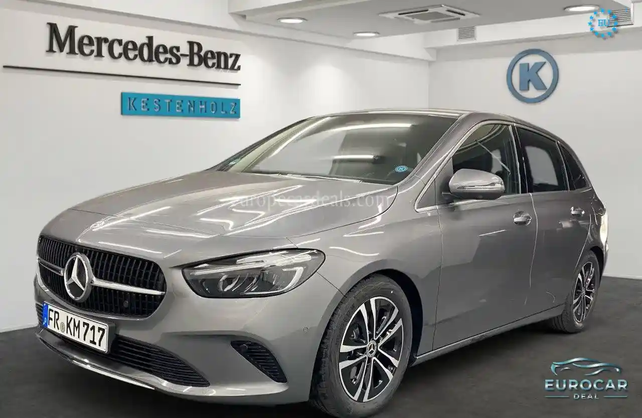 Mercedes-Benz B 180