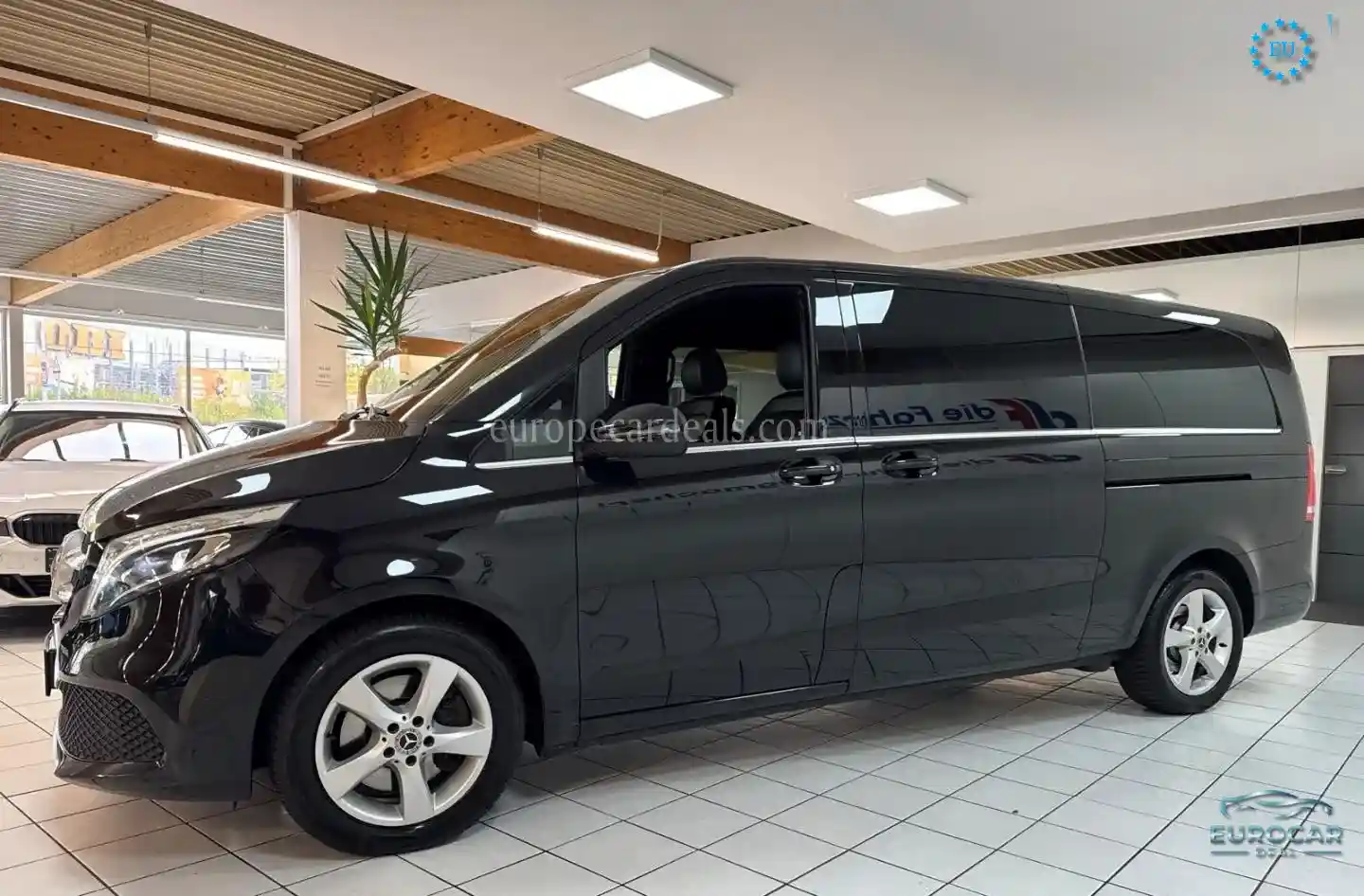 Mercedes-Benz V 250