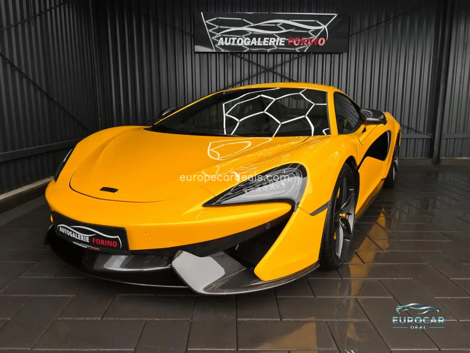 McLaren 570S