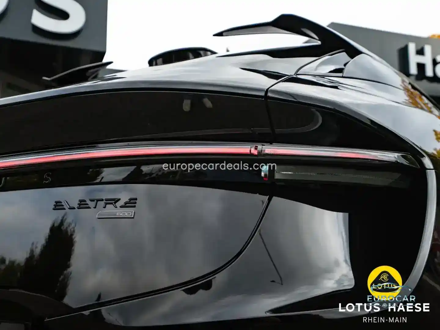 Lotus Eletre