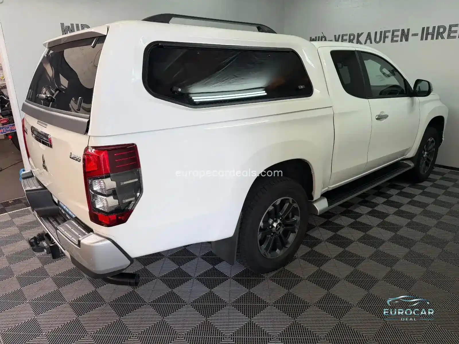 Mitsubishi L200