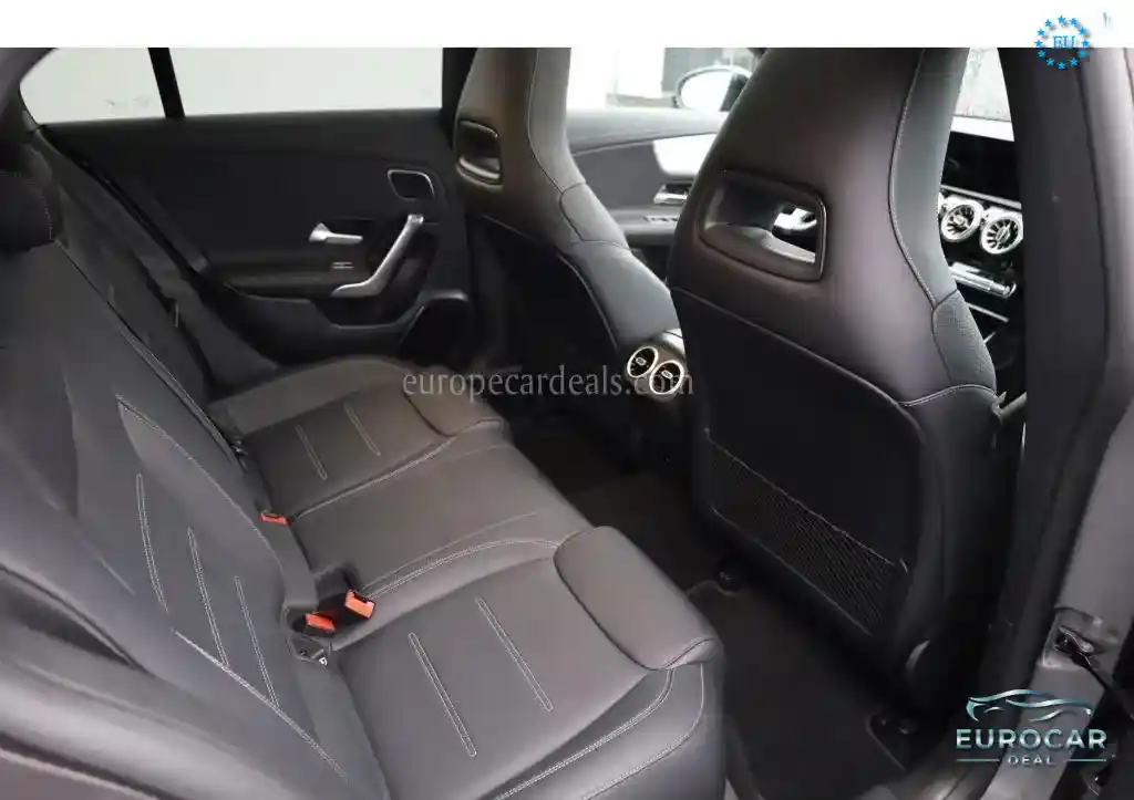 Mercedes-Benz CLA 45 AMG Shooting Brake