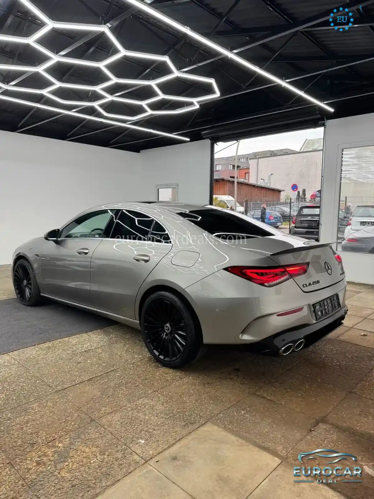 Mercedes-Benz CLA 250