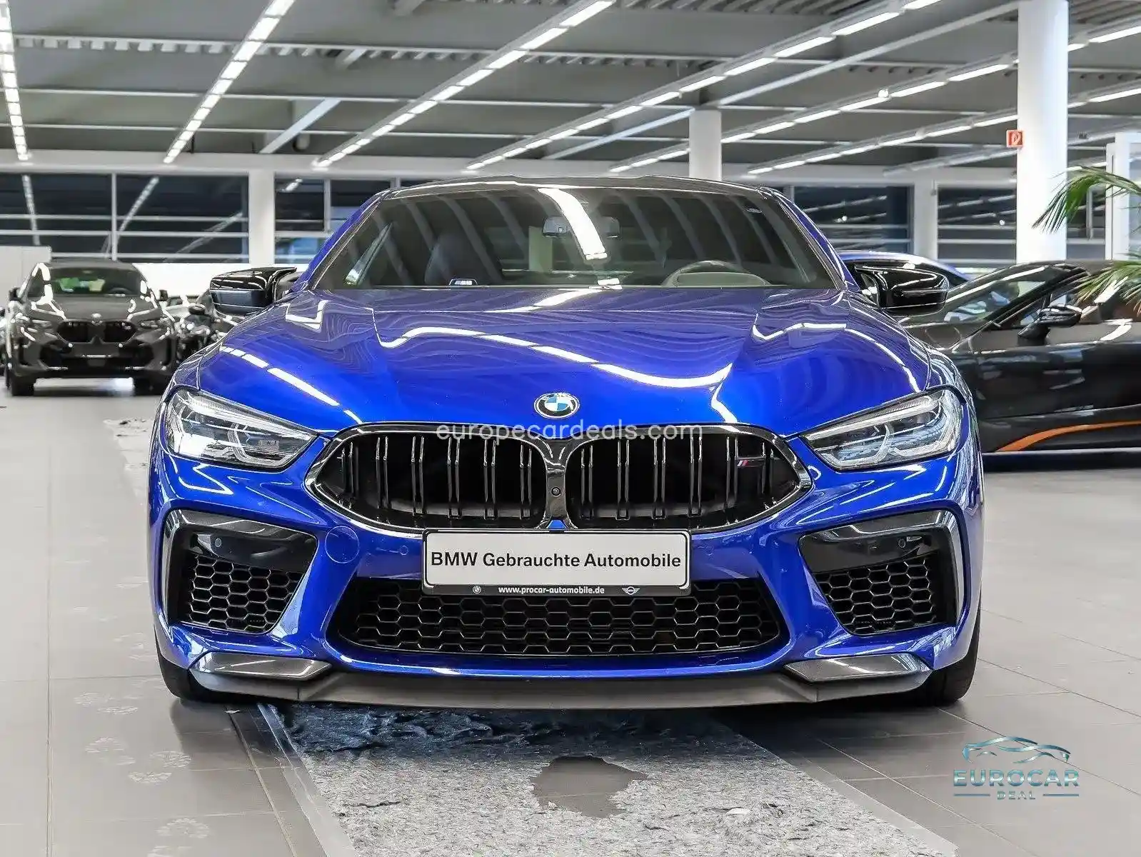 BMW M8
