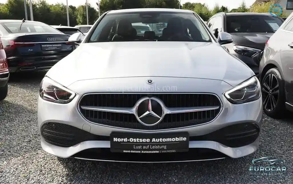 Mercedes-Benz C 180