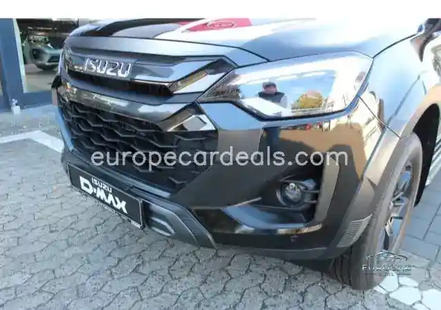 4×4 Double Cab V-CROSS Automatik