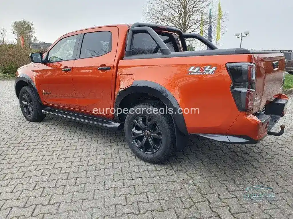 Double Cab 4WD V-Cross Überrollbügel AHZV