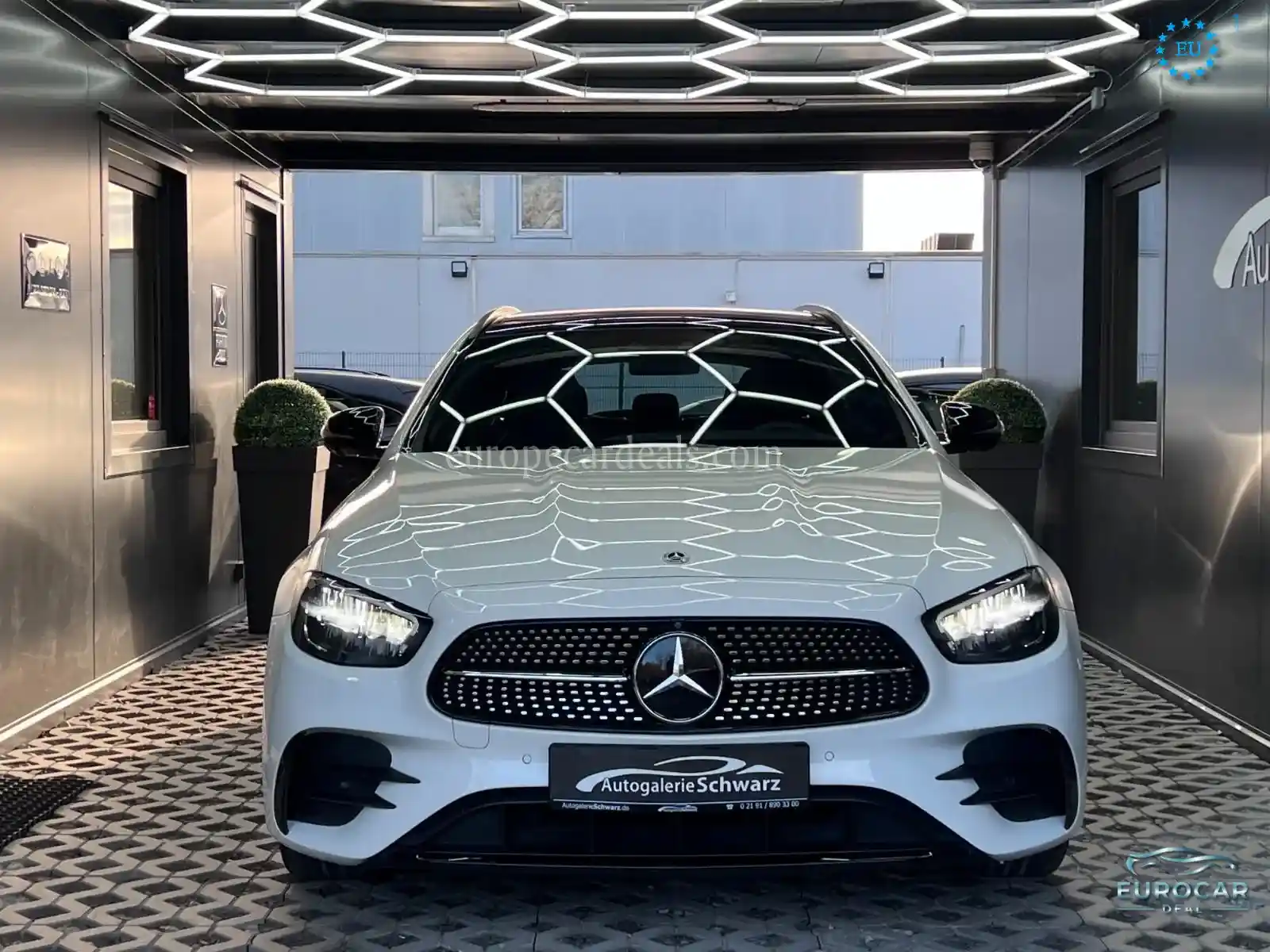 Mercedes-Benz E 300